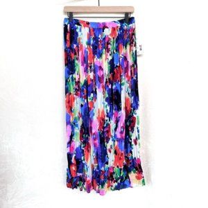 New Direction Artsy Printed Floral Skirt